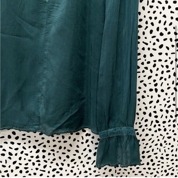 Maven West | Emerald Green Blouse - Picture 4 of 6